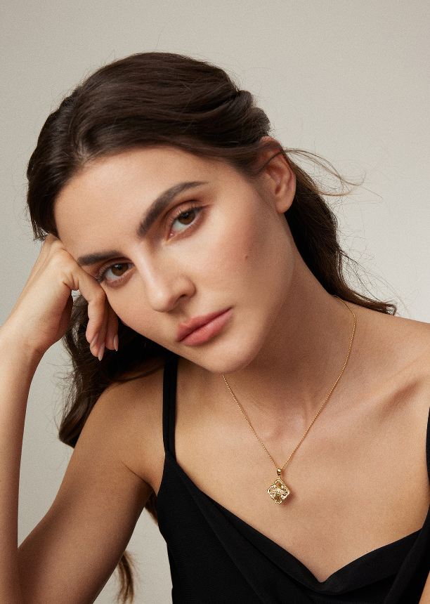 "Huadian"Romantic necklaces, French-style minimalist necklaces.