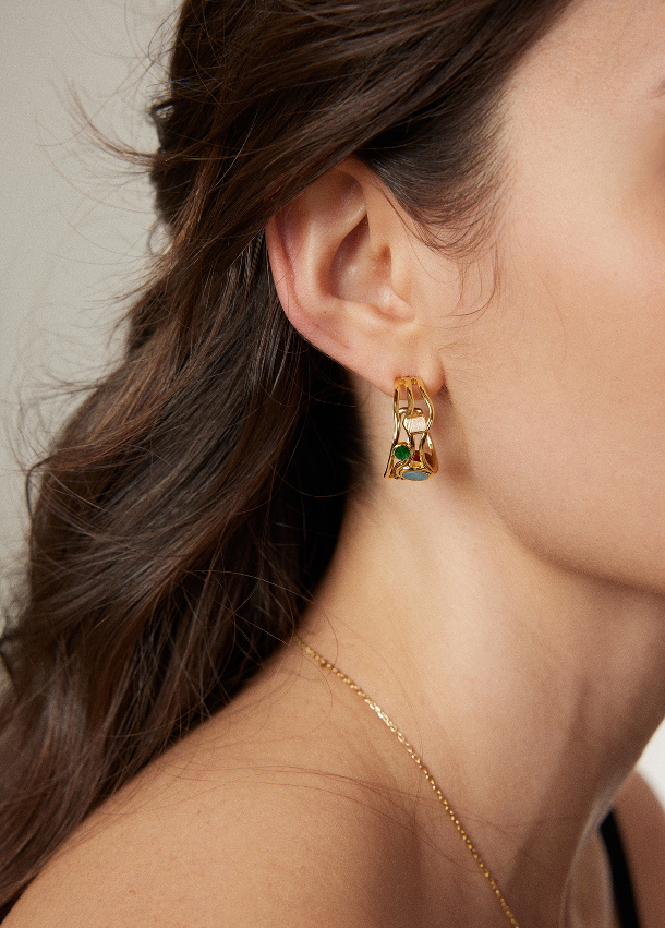 "Multi-gem"Vintage earrings. Light luxury and elegant earrings.