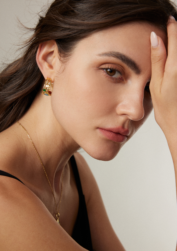 "Multi-gem"Vintage earrings. Light luxury and elegant earrings.