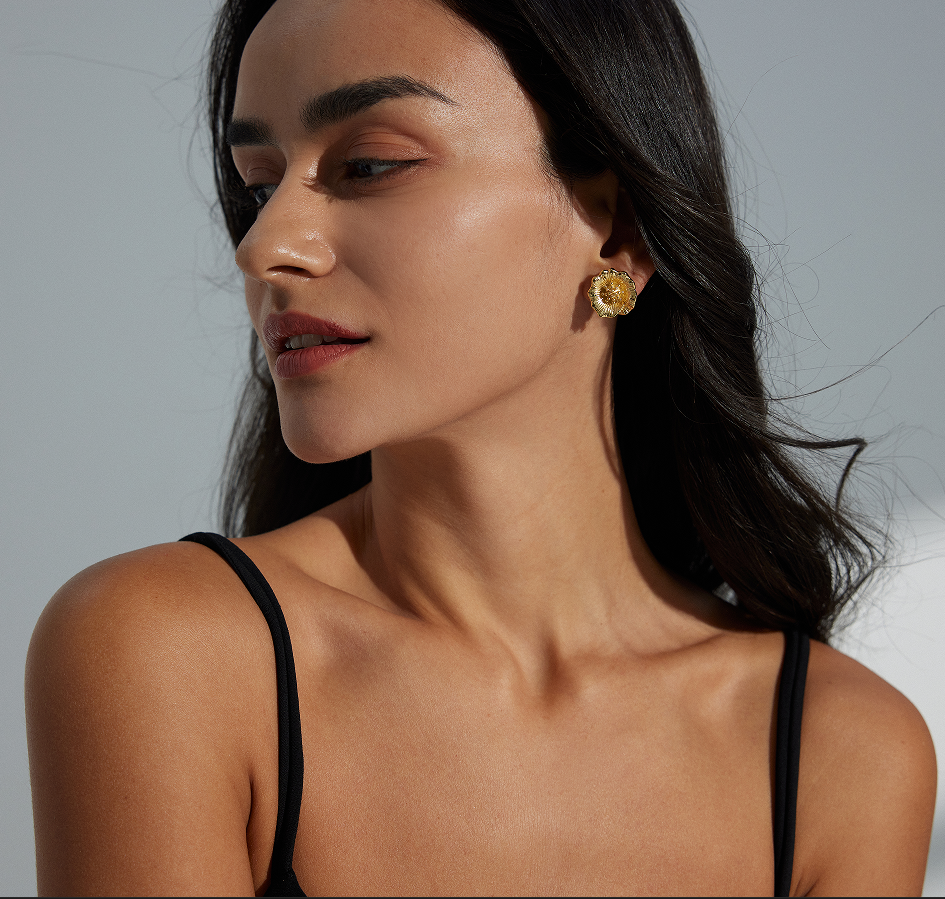 "Whispers of Spring Buds"Flower earrings, exquisite ear ornaments.