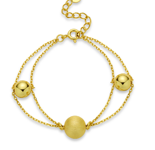 "Weaving Dreams with Flowing Light, Painting Shadows on the Wrist"Gold bead bracelets. Age-reducing, versatile and fashionable bracelets.